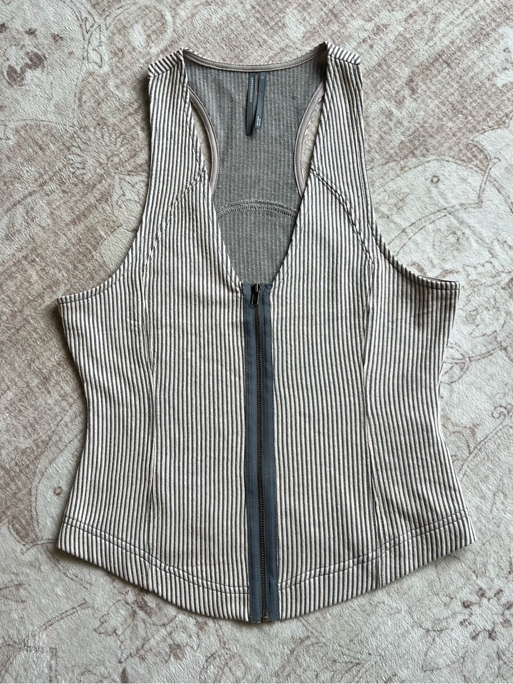 Anthropologie | Middle Zipper Crop Top | Creme & Gray | Women’s Small